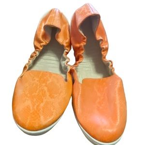 Kruzers Orange tan travel ballet flats by fit kicks ladies large summer